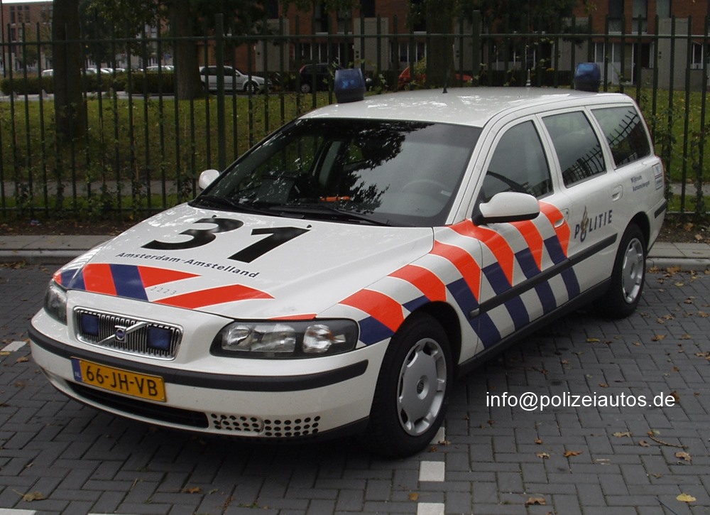 Polizeiautos De Volvo V