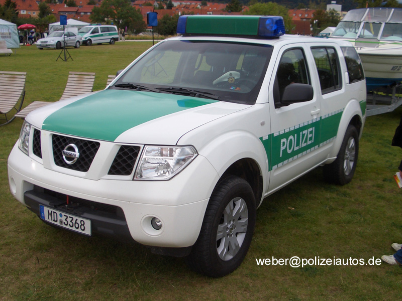 Polizeiautos.de Nissan Pathfinder